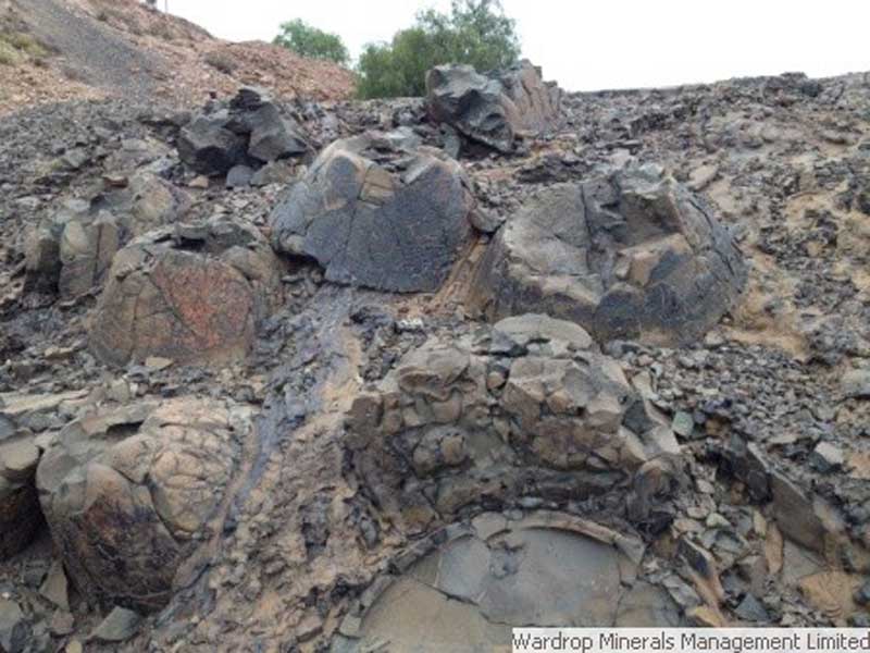 Mine slag tip